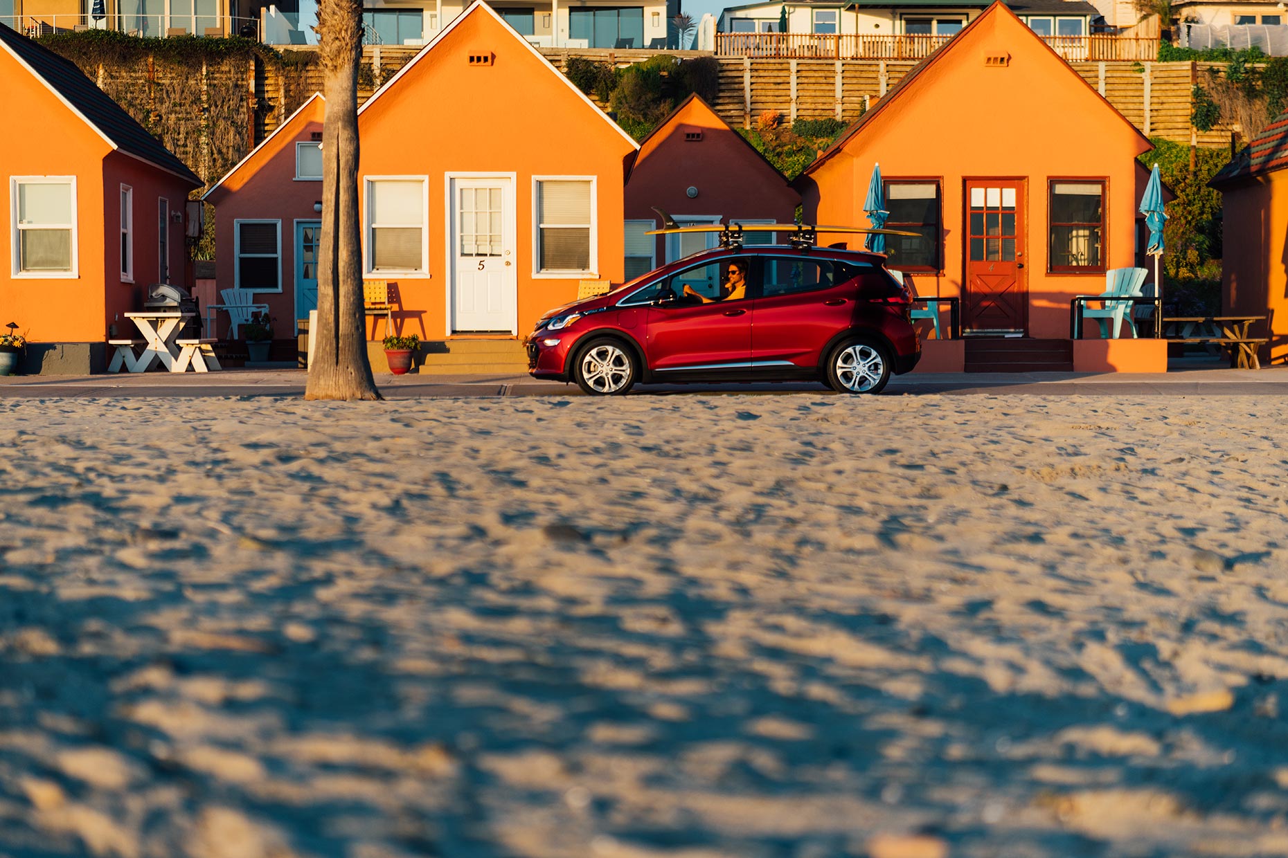 STRALEY_CHEVROLET_SURFING_35